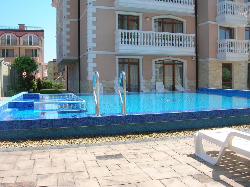 Guest House Aristokrat Obzor Exterior photo